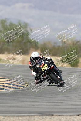 media/Oct-02-2025-Racers Edge (Thu) [[2c91cb6ab3]]/2-A Group/Session 3-Turn 7 (1130am)/